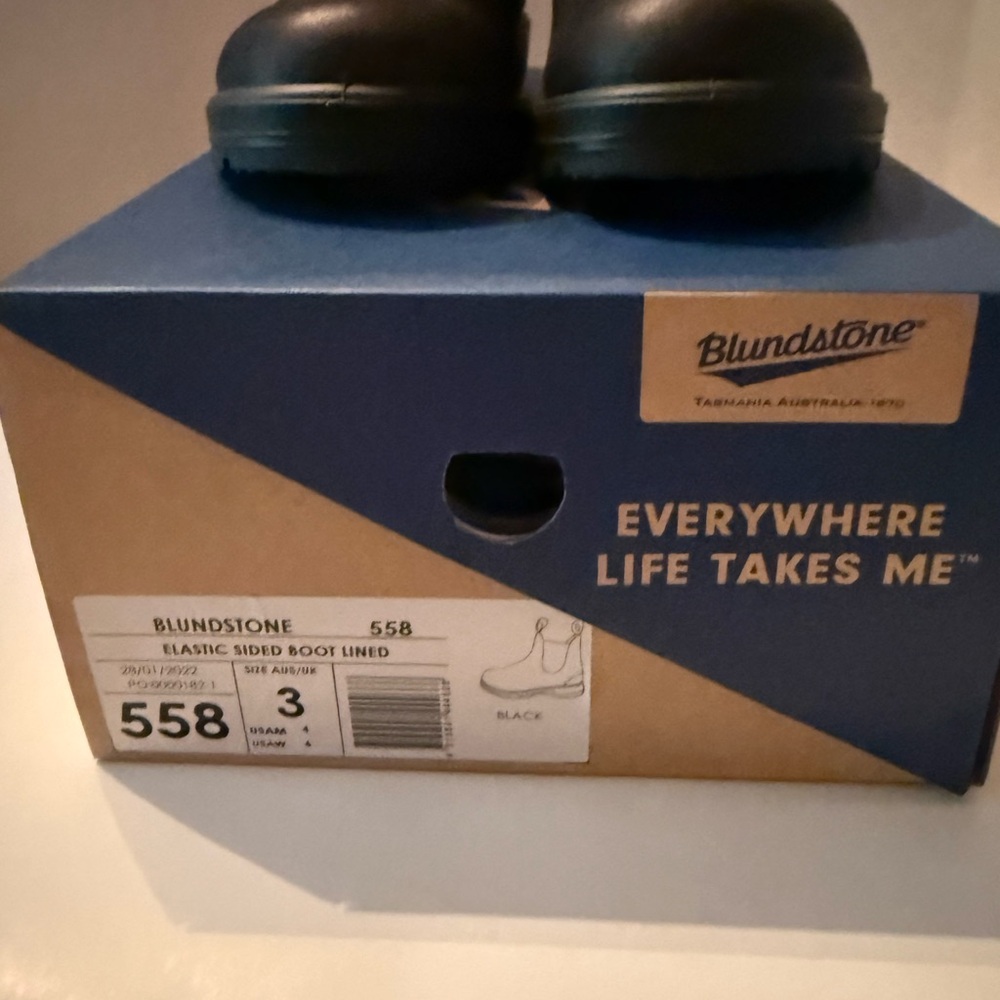 Blundstone Black Chelsea-Style Elastic Sided Boots